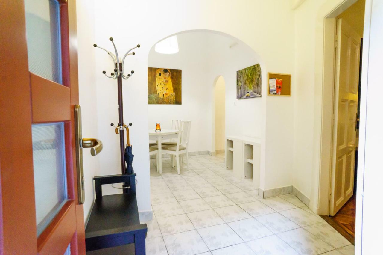 Budapest Kingdom Apartment Central & Car Parking On-Site & Aircon & Quiet & Family Friendly Ngoại thất bức ảnh
