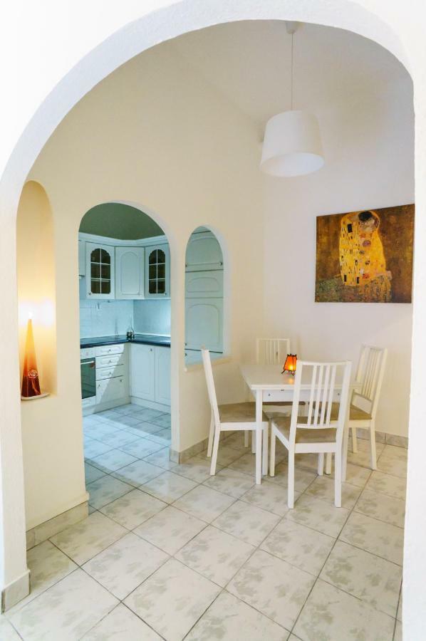 Budapest Kingdom Apartment Central & Car Parking On-Site & Aircon & Quiet & Family Friendly Ngoại thất bức ảnh