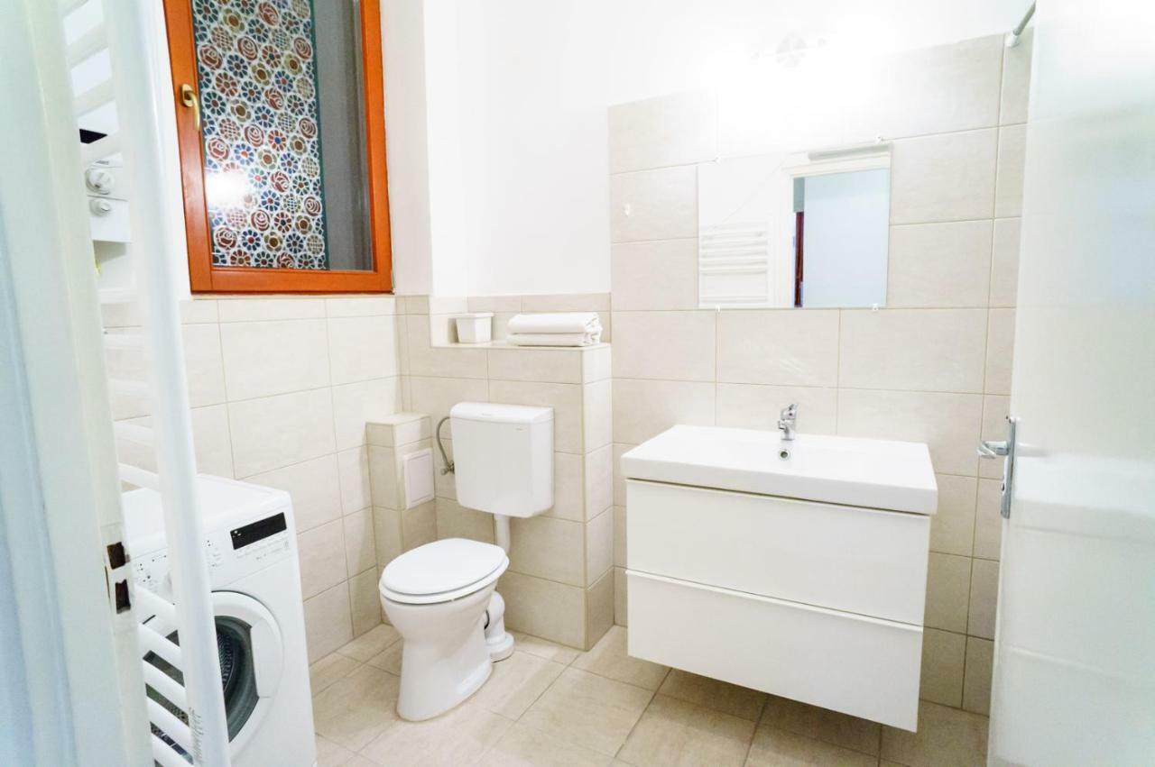 Budapest Kingdom Apartment Central & Car Parking On-Site & Aircon & Quiet & Family Friendly Ngoại thất bức ảnh