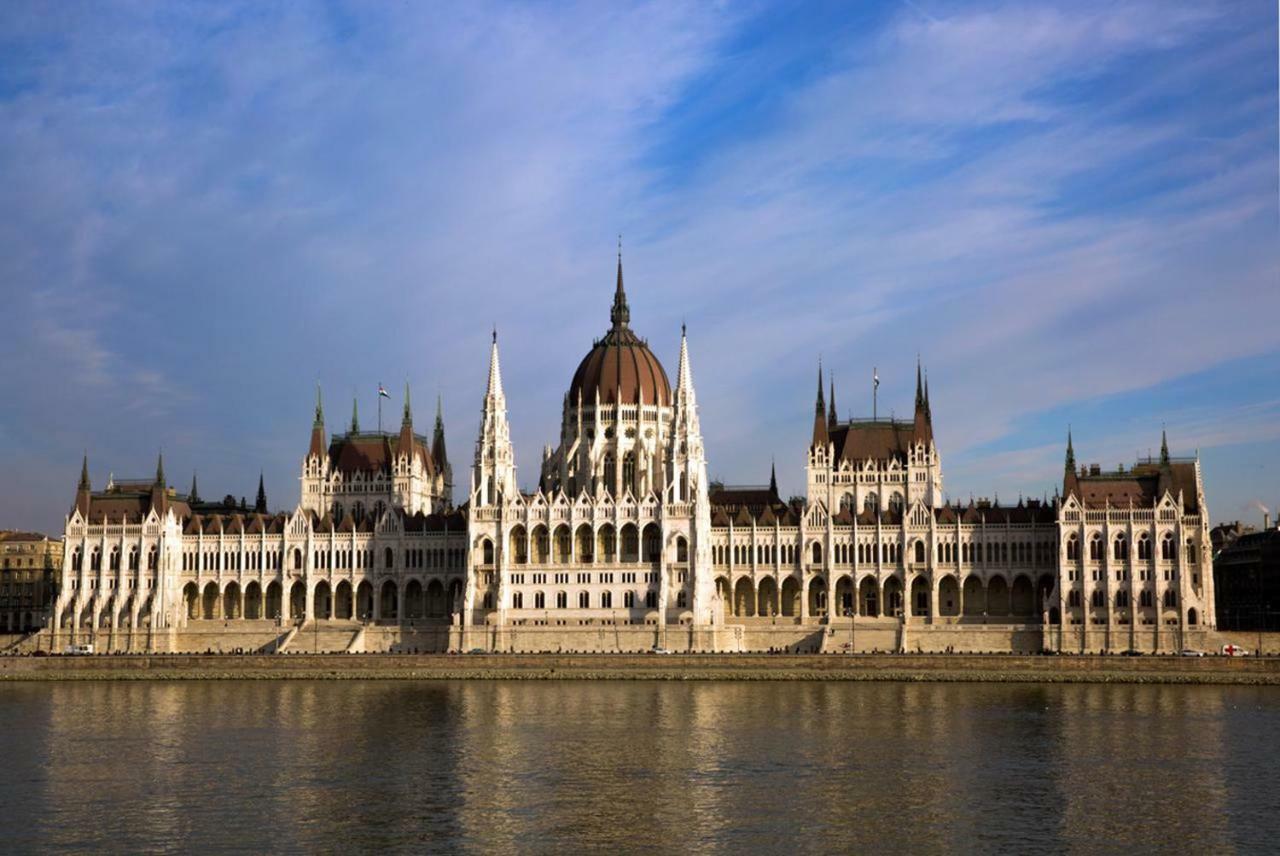 Budapest Kingdom Apartment Central & Car Parking On-Site & Aircon & Quiet & Family Friendly Ngoại thất bức ảnh